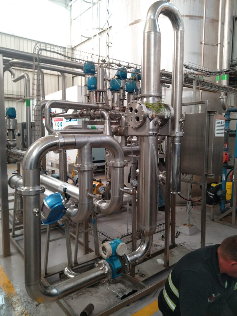 Stainless steel pipe installations
